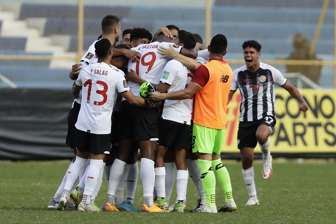 Seleccionados afirman que nunca han bajado los brazos. Foto: EFE