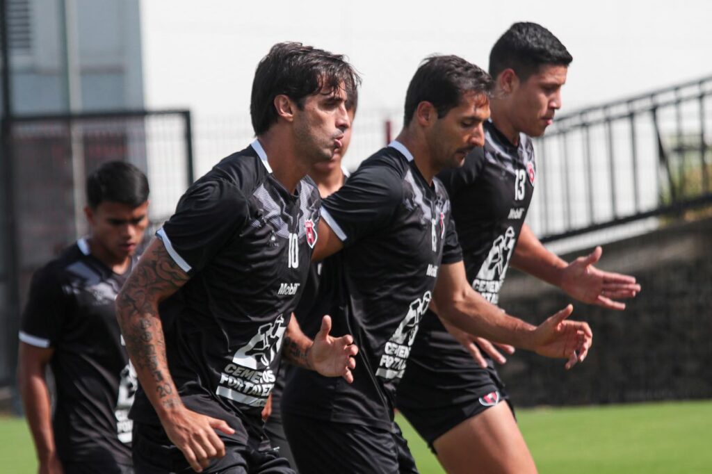 Alajuelense buscará levantarse ante Sporting. Foto: LDA