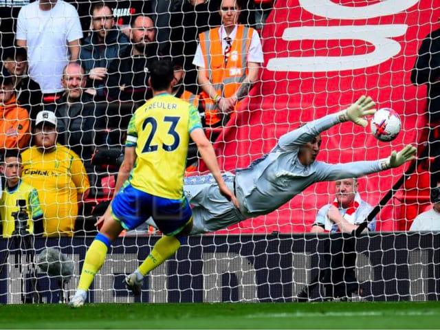 Keylor Navas ante Liverpool