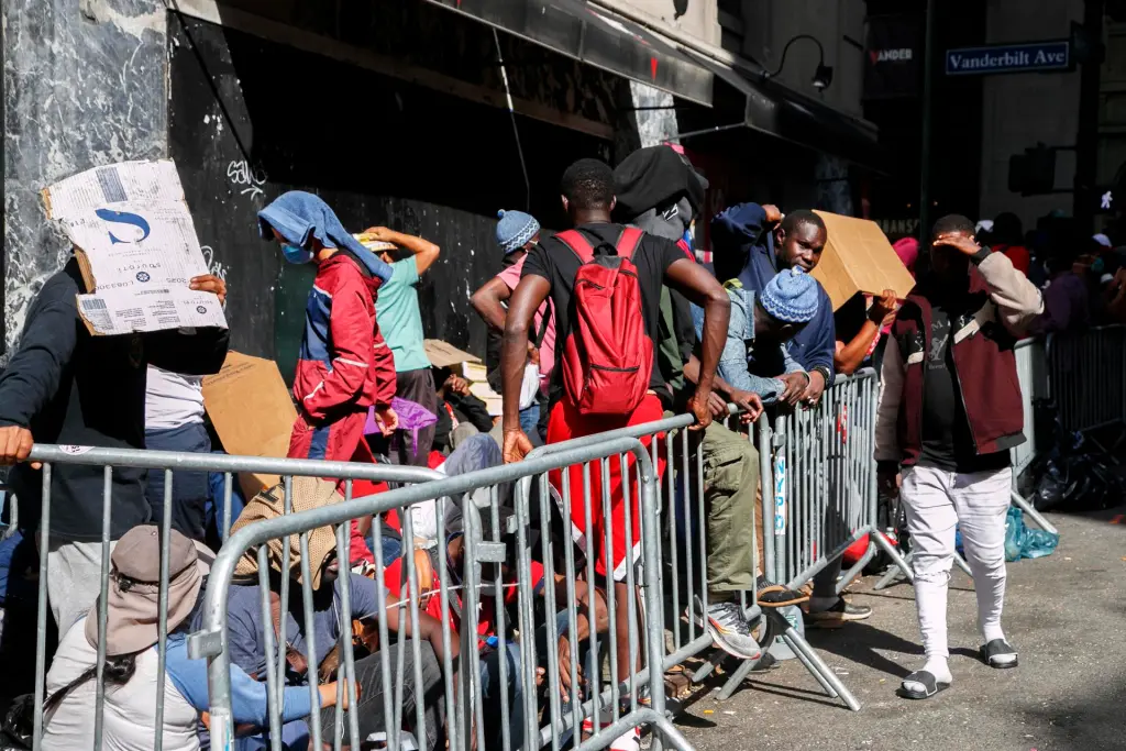 Nuevas medidas de Migración darían alivio a solicitantes de refugio
