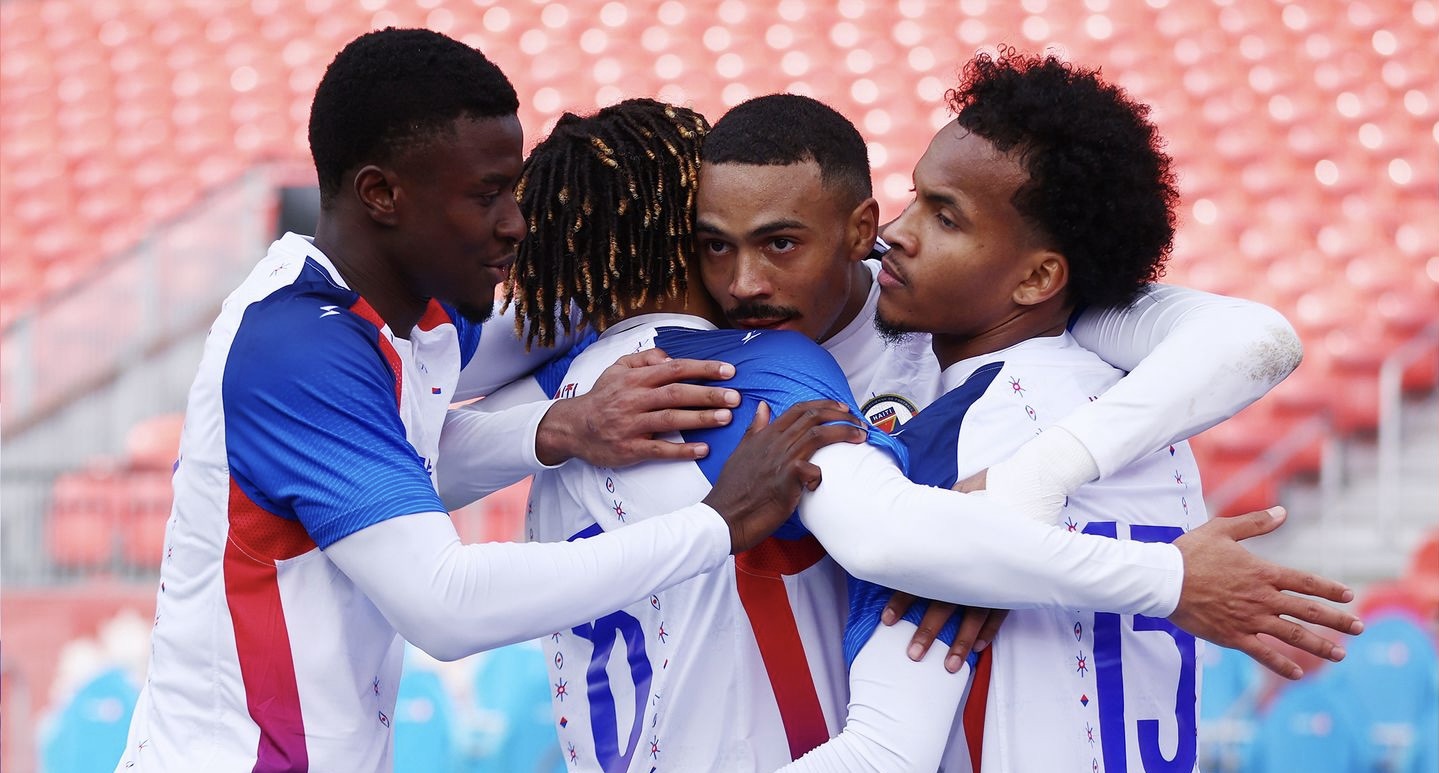 Haití rescató igualada contra Islandia en el epílogo