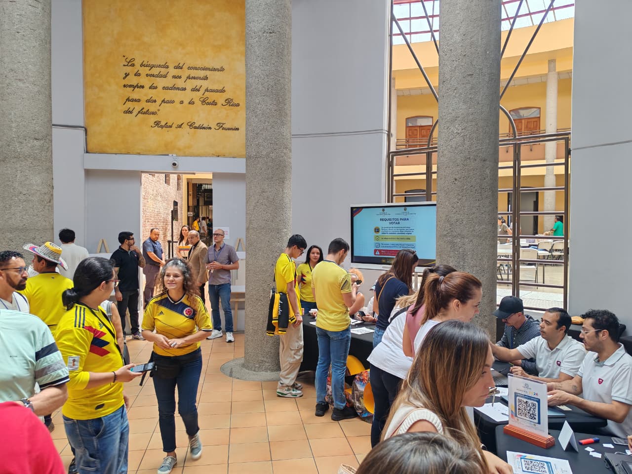 11 mil colombianos están inscritos en Costa Rica para votar en elecciones presidenciales