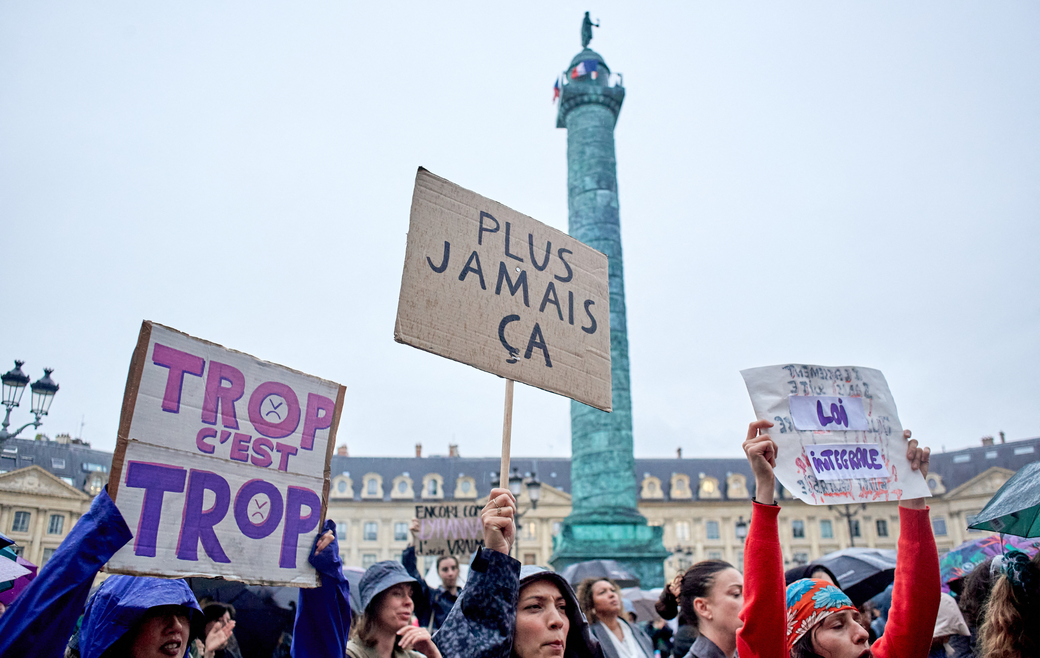 Miles de personas protestan en Francia por la lentitud judicial ante casos de pederastia