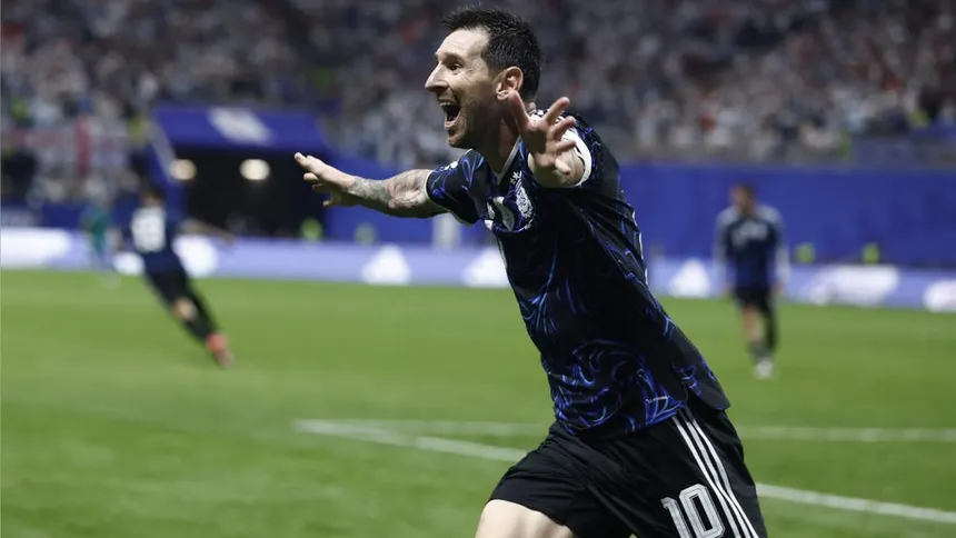 Lionel Messi: «Digan lo que digan, a este grupo nadie le regala nada»