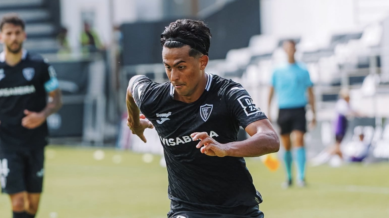 Álvaro Zamora fue titular en resultadazo del Académico de Viseu