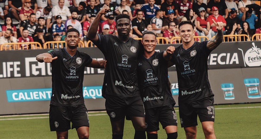 ¡Balde de agua fría! Saprissa cayó goleado 4-2 ante Sporting