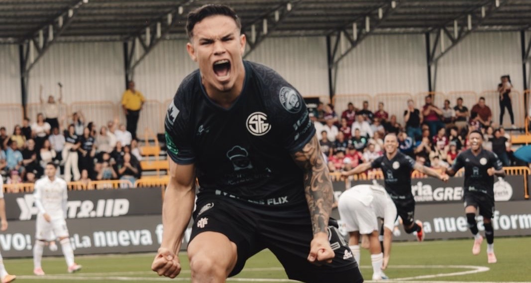 Sporting no contará con un titular indiscutible frente a Saprissa