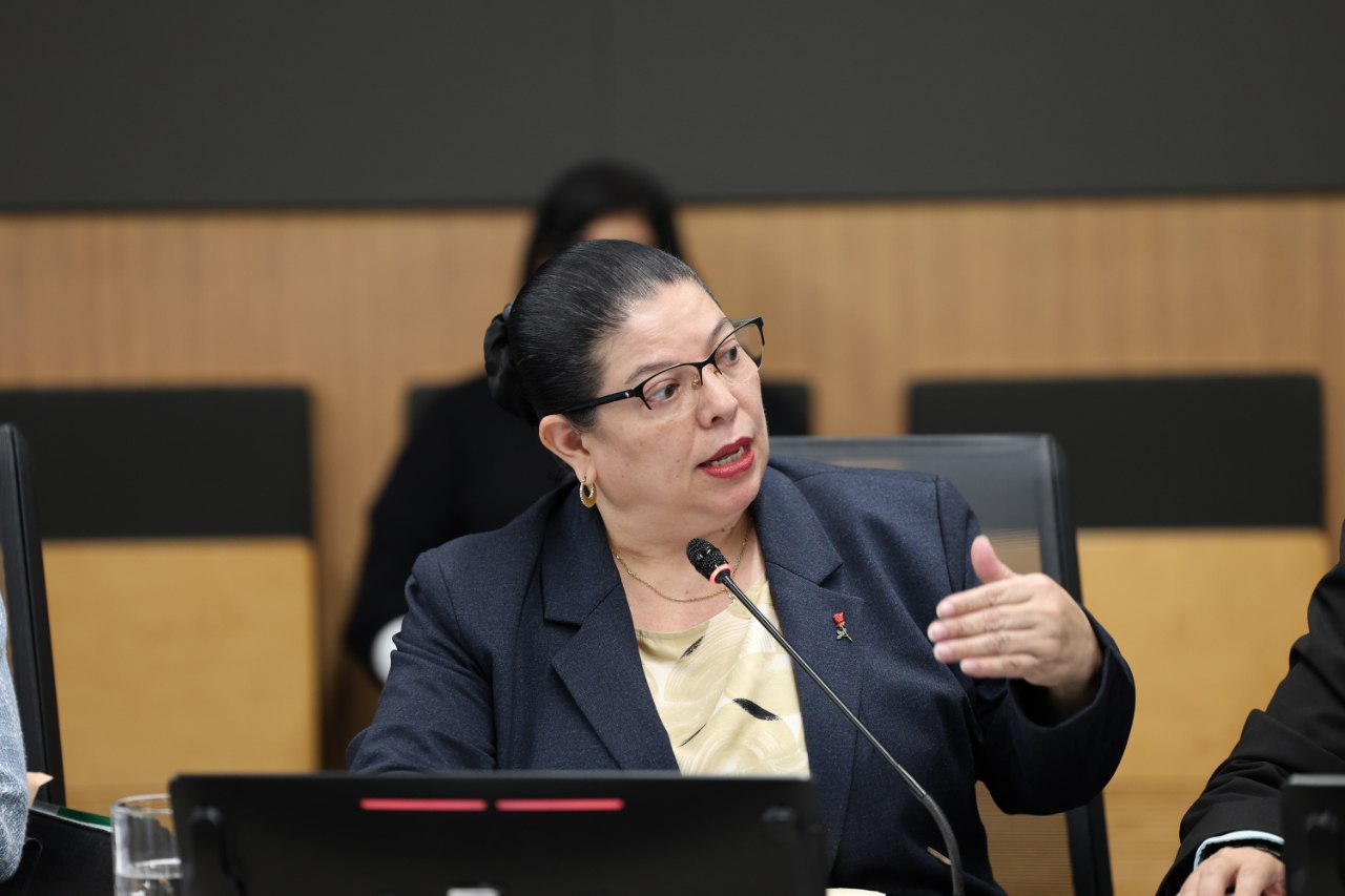 “Si tiene que ser con el proyecto de Juan Manuel que así sea”, dijo diputada Ángela Aguilar sobre ‘copia’ de su proyecto para familias de Vara Blanca