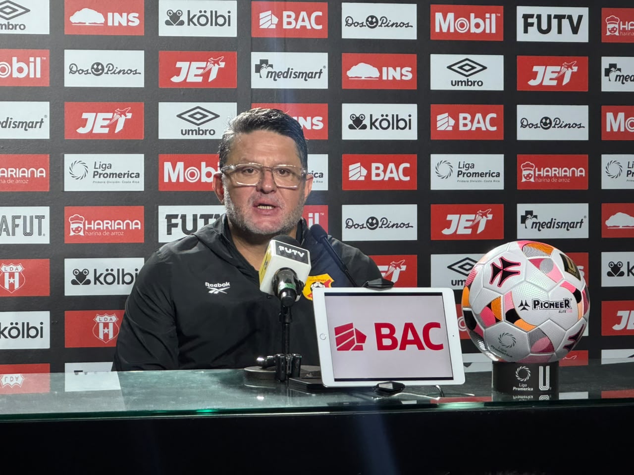 Jafet Soto: «Me pone muy feliz que el contrario celebre un empate en su propia casa»