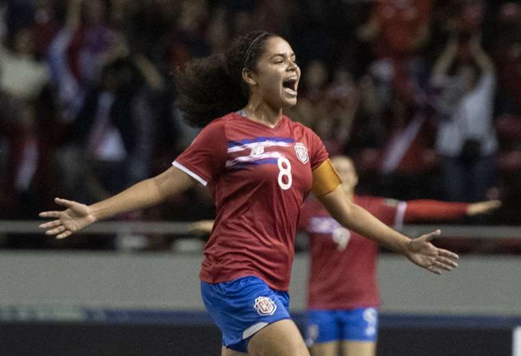 Selección Mayor Femenina incorpora futbolistas de último momento para sus duelos internacionales