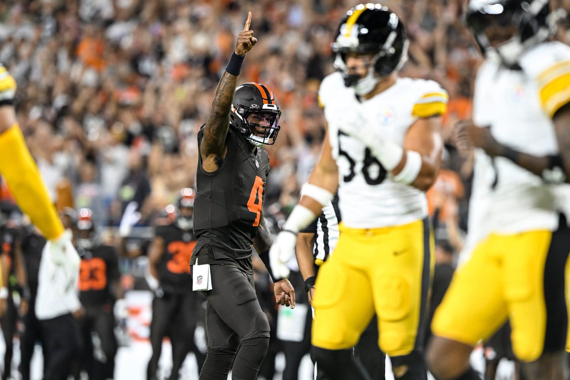 Aaron Rodgers y los Steelers caen ante los Browns en el inicio de Semana 4 en la NFL