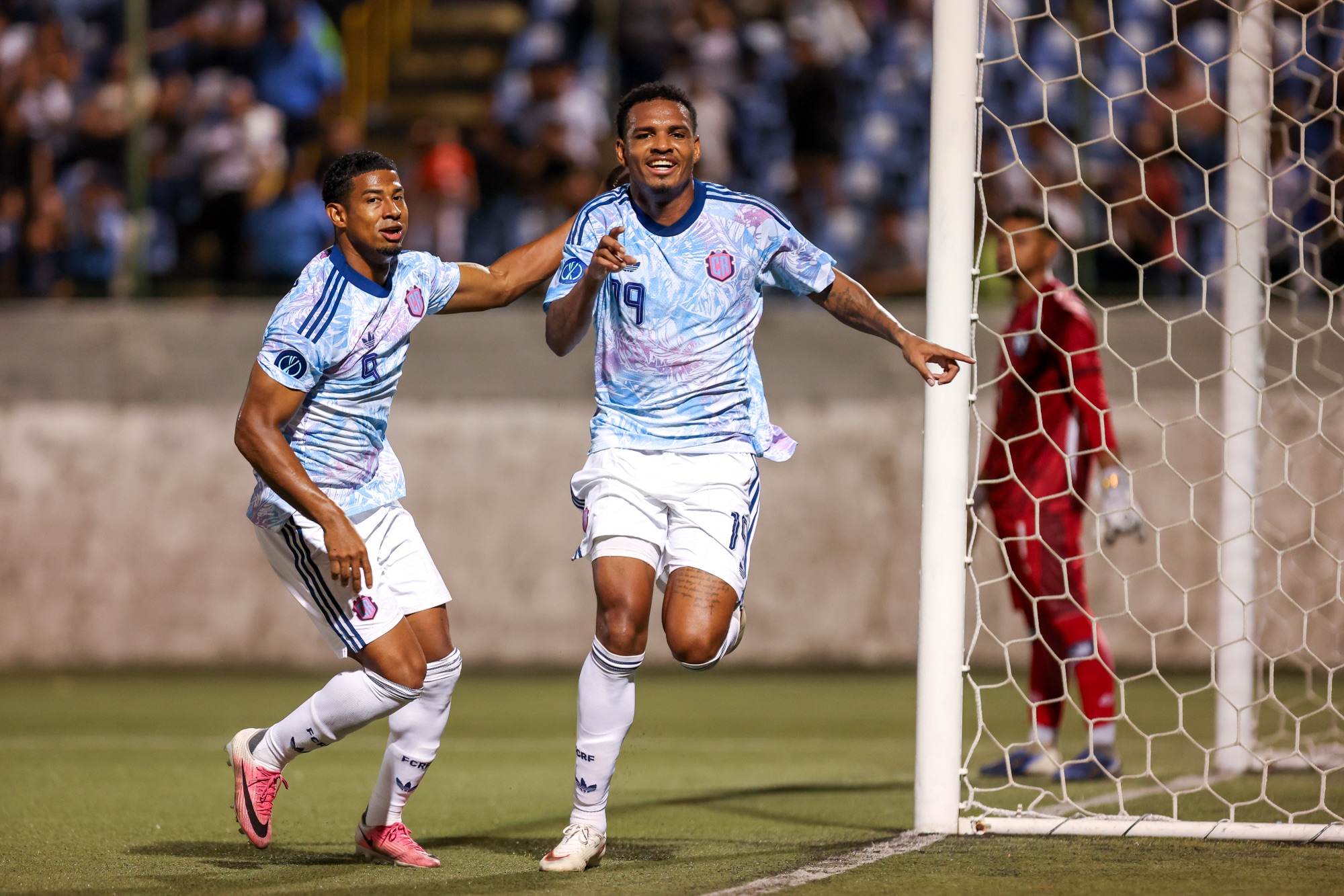 Orlando Sinclair: «He trabajando mucho para que se me dé este momento»