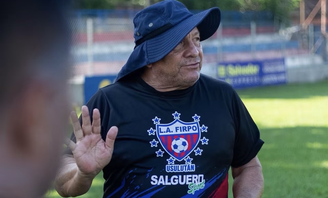 Marvin Solano escala hasta la cima en El Salvador