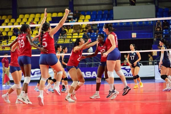 ¡Ticas son campeonas centroamericanas de voleibol!